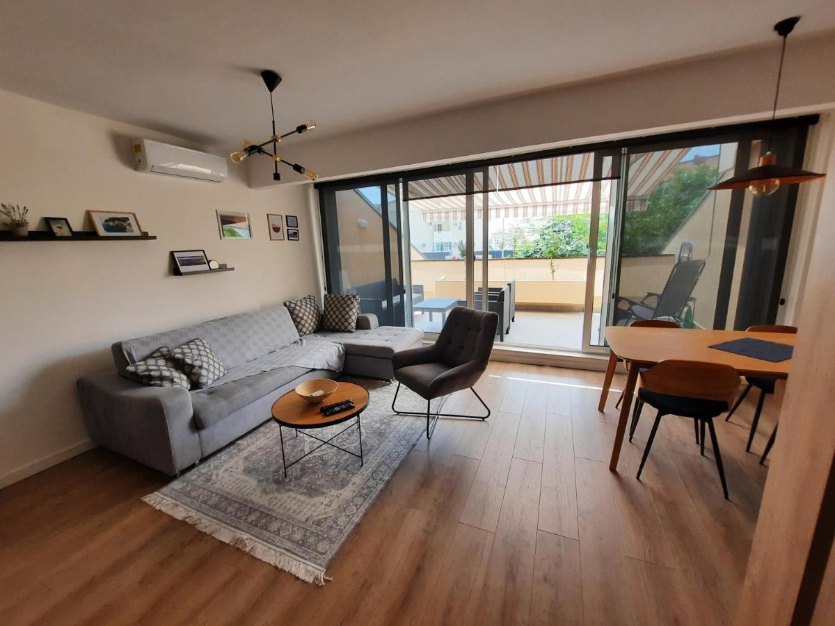 Montenegro Sea Pearl Apartments Петровац Экстерьер фото